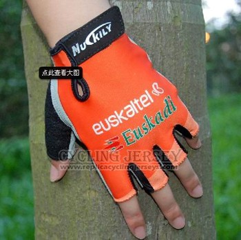 2011 Euskaltel Gloves Cycling